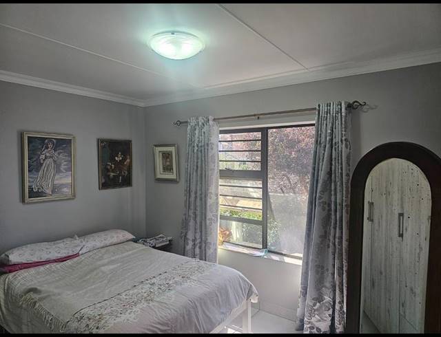 2 BEDROOM HOUSE FOR SALE IN DANA BAY